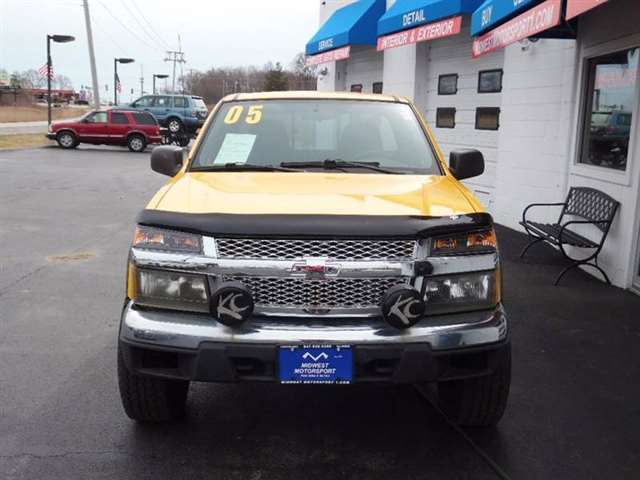 2005 Chevrolet Colorado 2dr Standard Cab Z85 LS 4WD SB